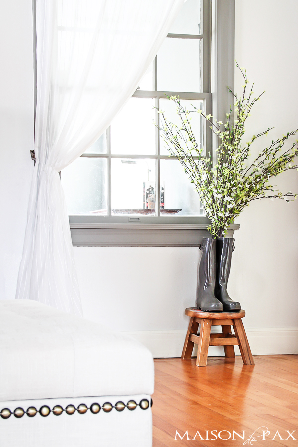 Spring-Master-Bedroom-boots-and-flowers