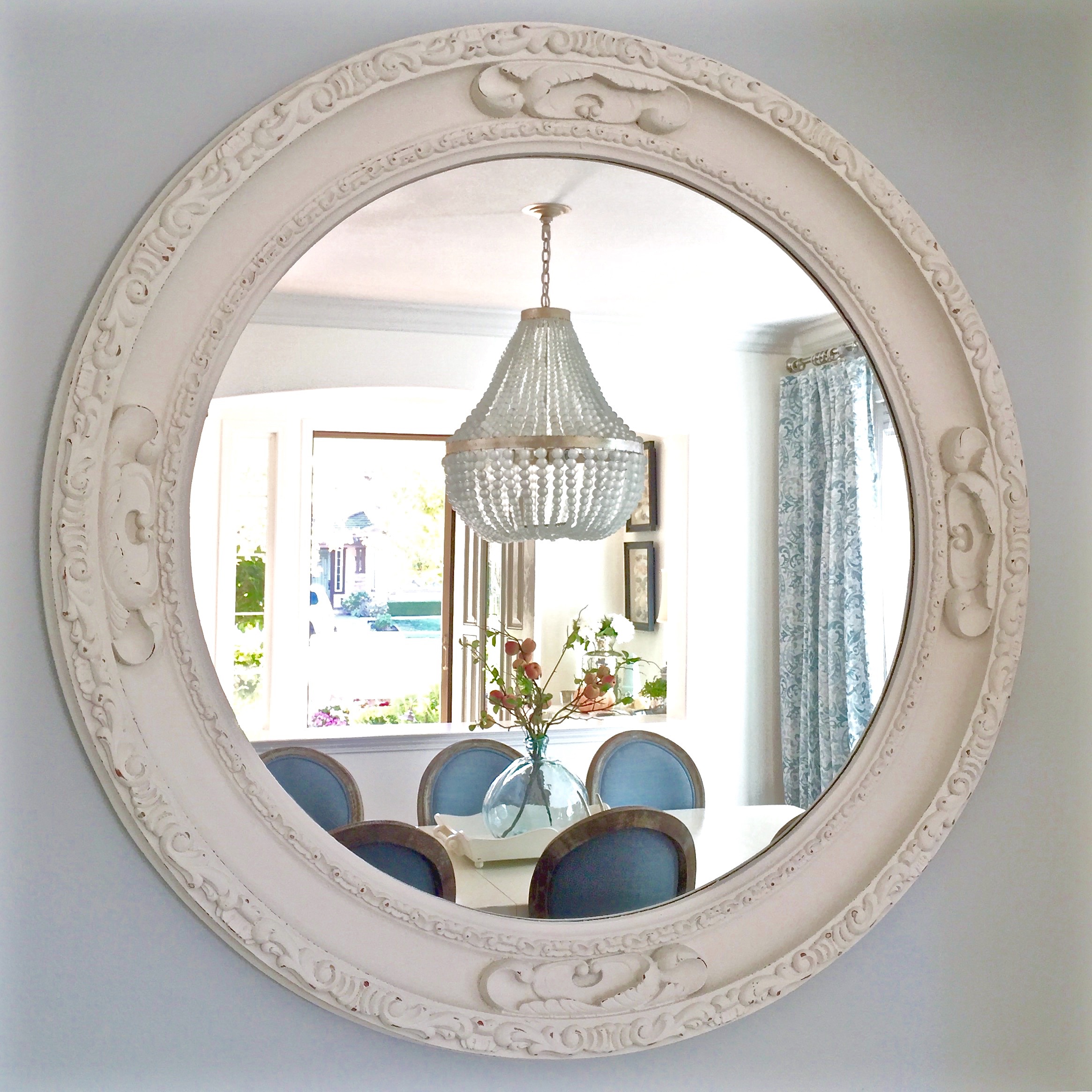 Blue and white dining room with Edisto white beaded chandelier from Kathy Kuo Home. https://kristywicks.com
