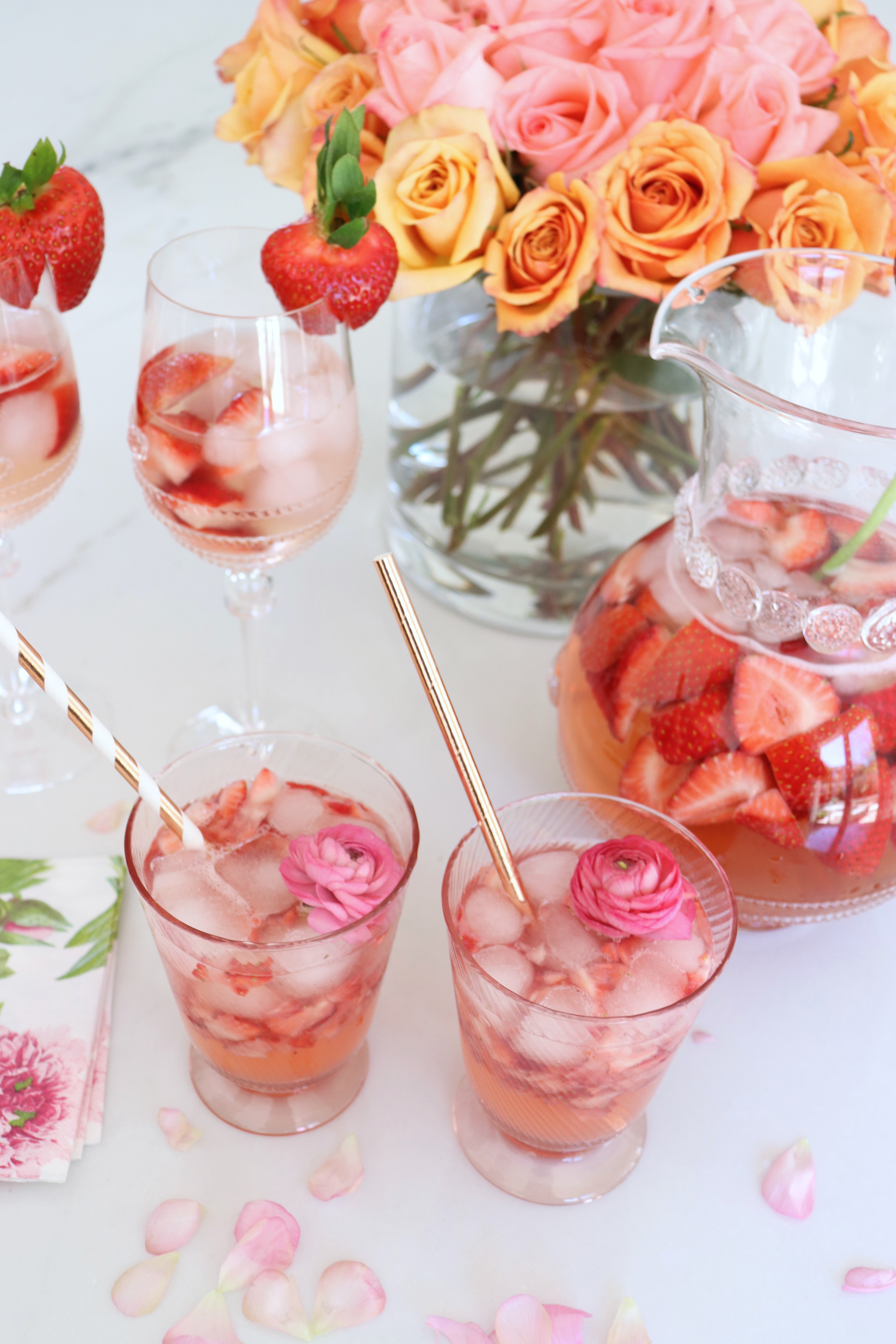 Peach Strawberry Sangria Recipe (+ Non-Alcoholic Lemonade Version!) 