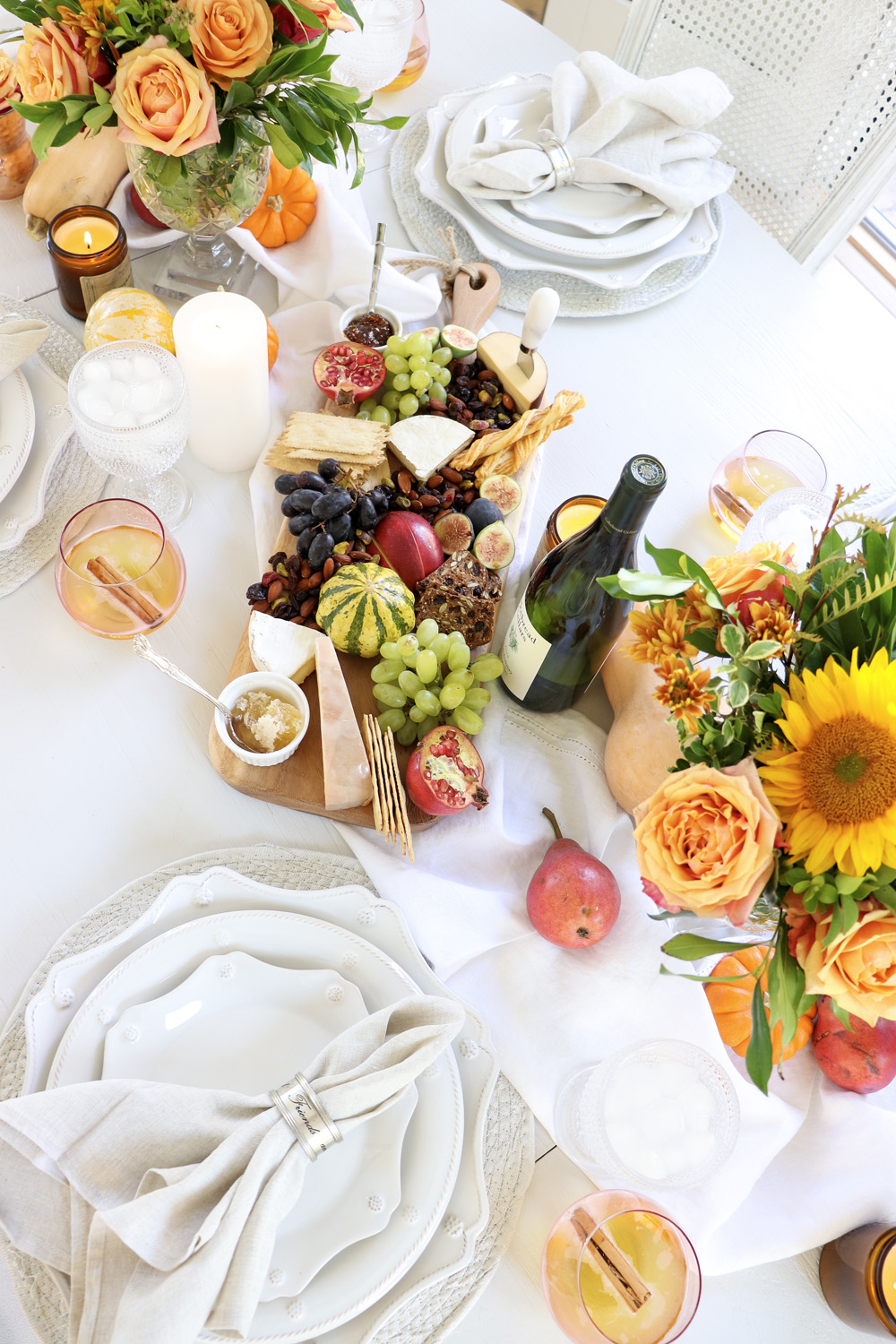 Beautiful Autumn Tablescape Made Easy