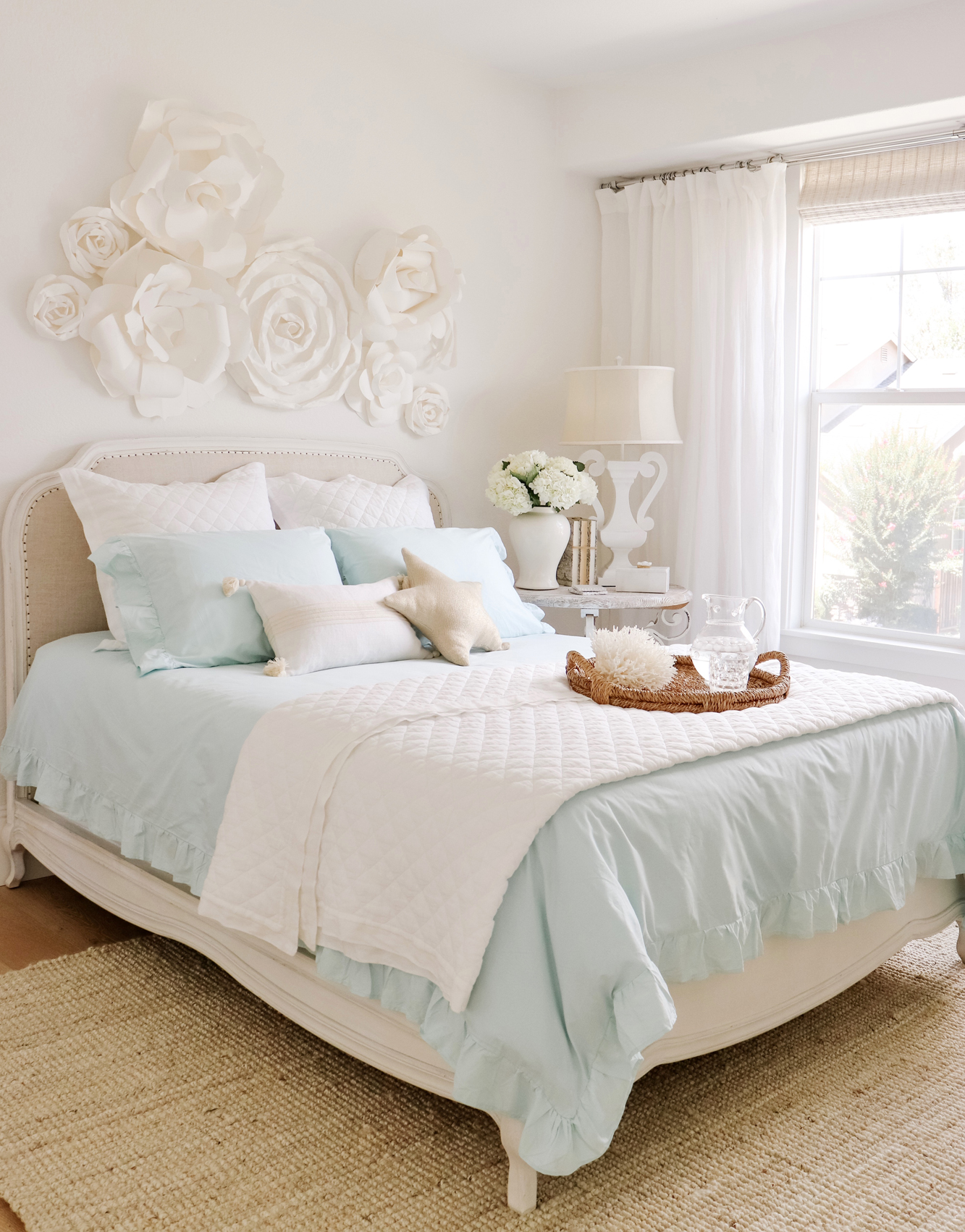 Summer Coastal Home Decor on a Budget - Beachy & relaxed vibes in a coastal themed bedroom. Affordable home decor options in the blue tones.