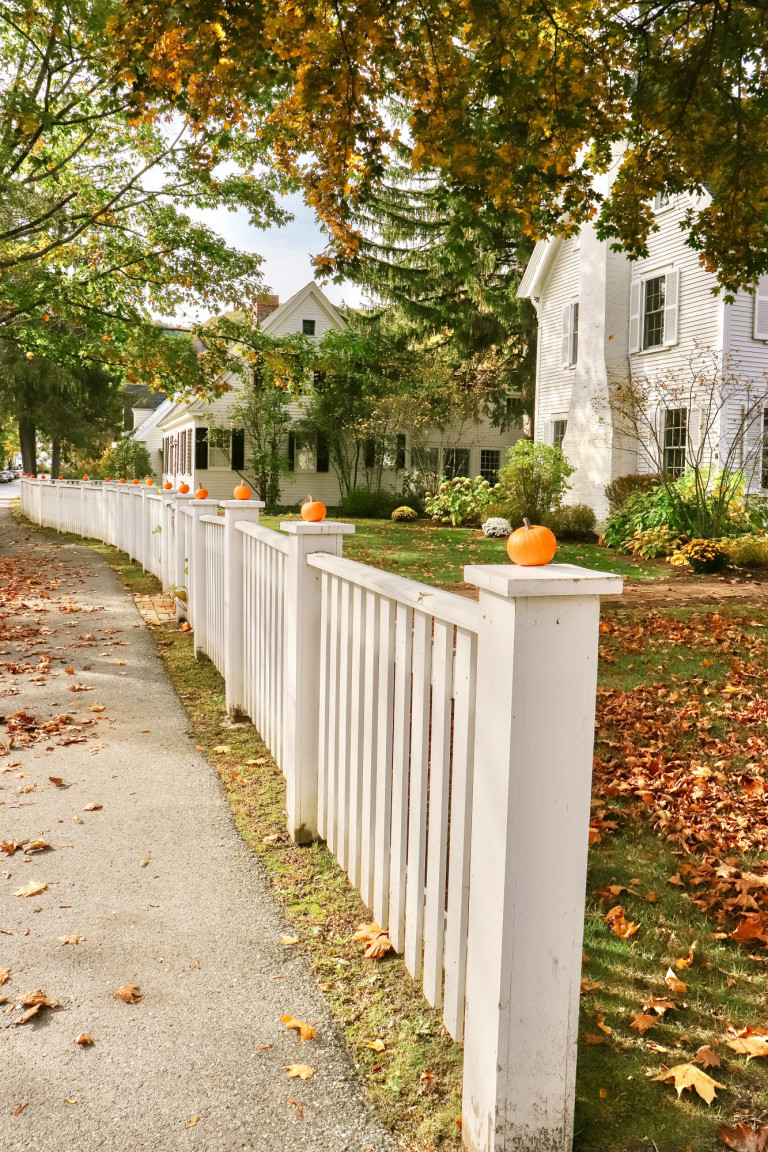 Leaf Peeping in Vermont | Fall in Stowe & Woodstock | - KristyWicks.com