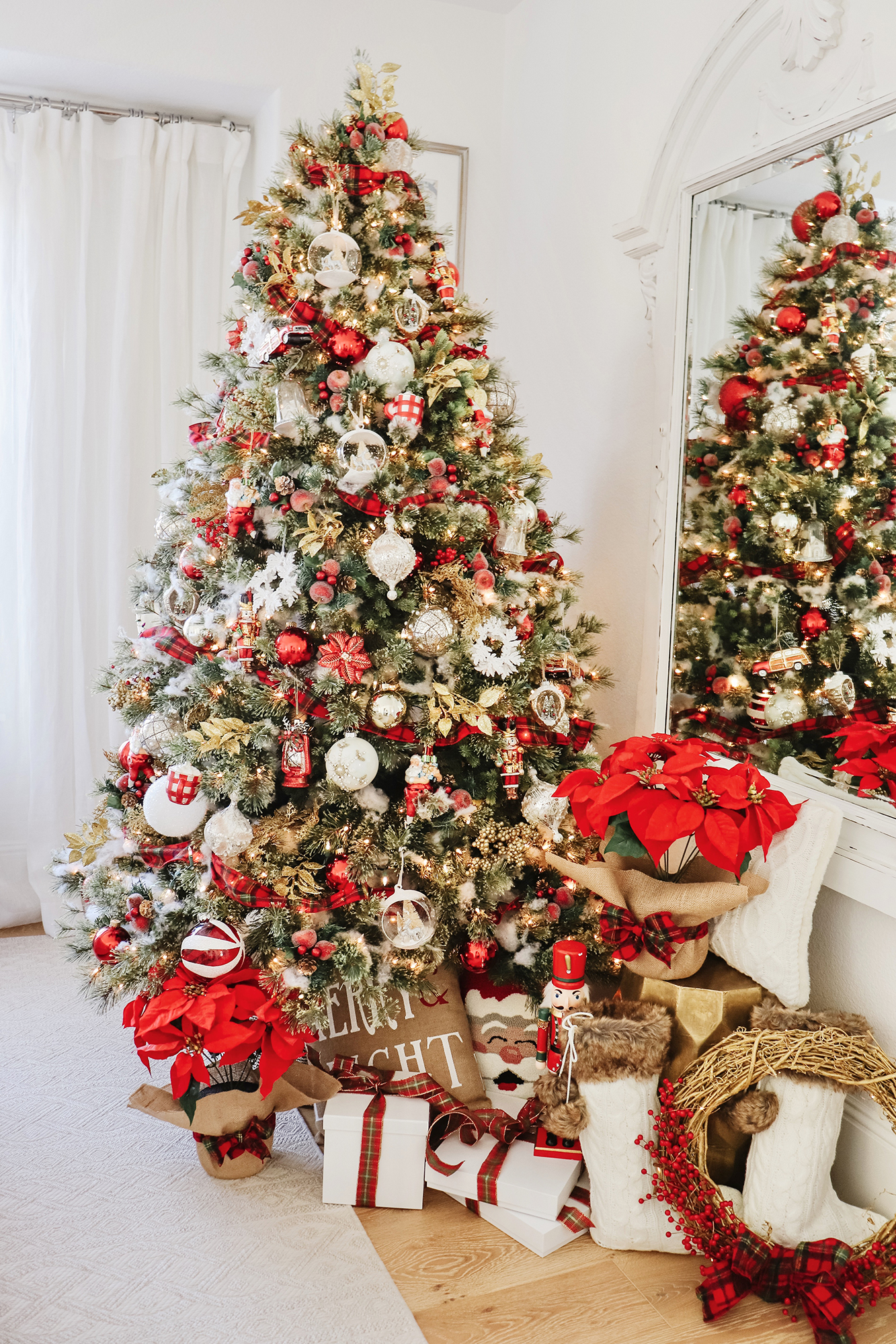 Red & White New England Style Christmas Tree - Traditional yet modern with pops of red, white and gold. Affordable and elegant for 2019 holiday decor