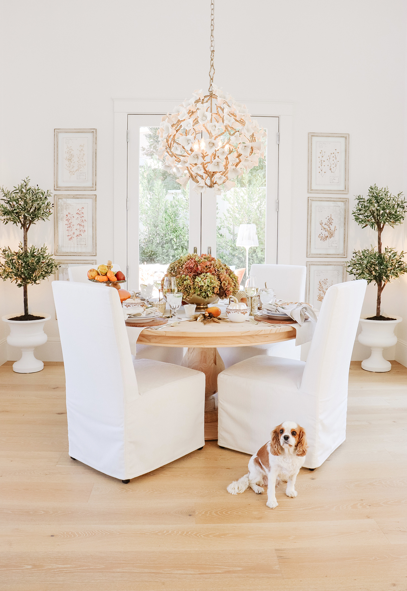 Thanksgiving Dinner Tablescape Ideas using Martha Stewart Collection created for Macy's - Affordable, classic, and the best Thanksgiving table ideas! 