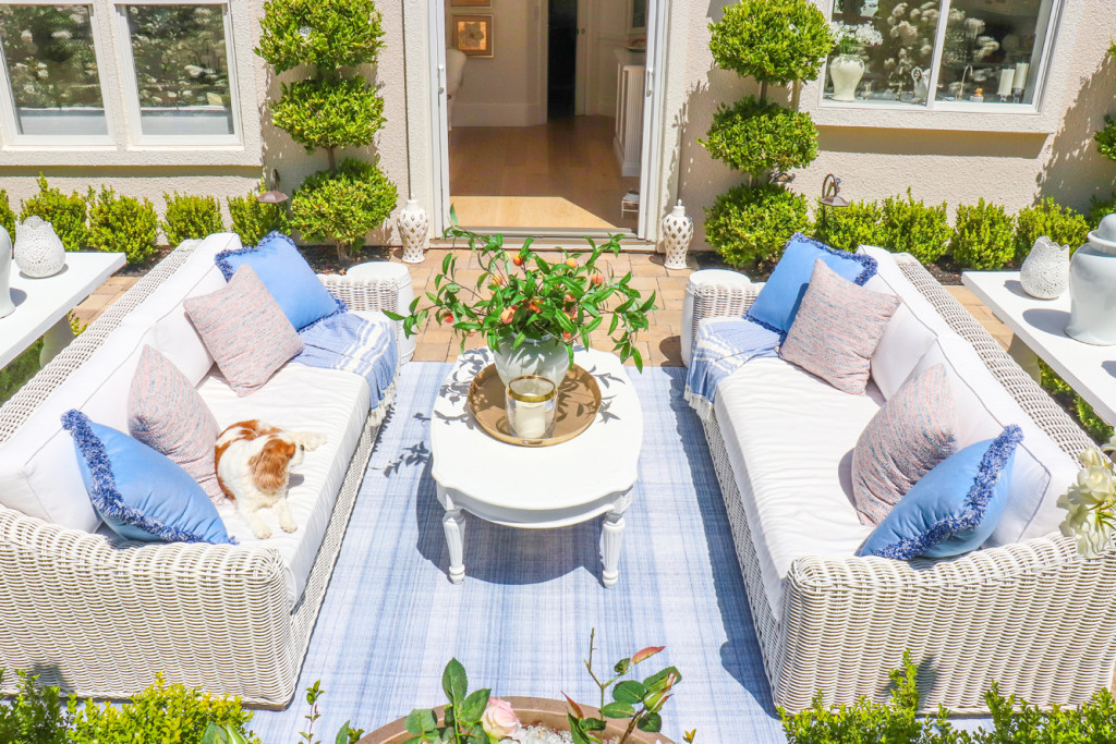 Blue & White Summer Backyard Decor Ideas - KristyWicks.com