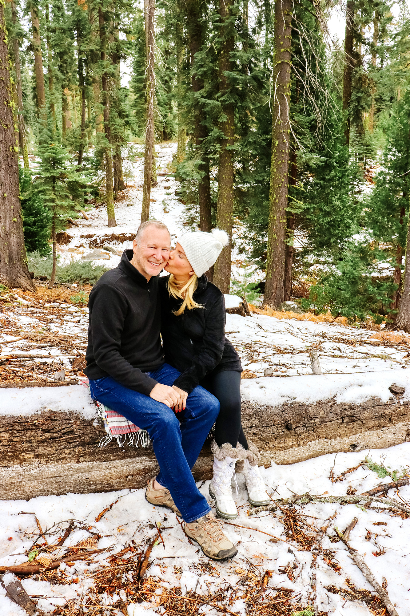 Coziest Winter Wear & Holiday Gifts at the Lake - Lands End winterwear review - up to 60% off. Our favorite warm and affordable jackets and other options. 